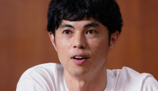 【2025年現在】小島よしおは消える芸人ランキング3年連続1位も早稲田大学教育学部卒で返り咲き！